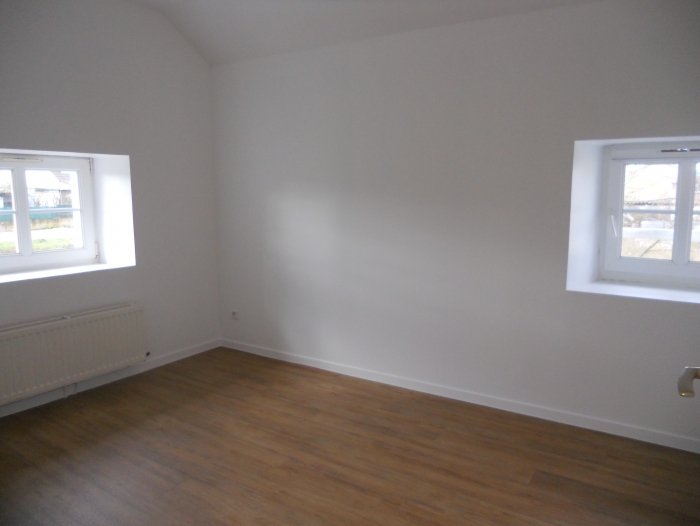 Location Appartement 4 pièces Fagnières (51510) - QUARTIER CALME proche commerces